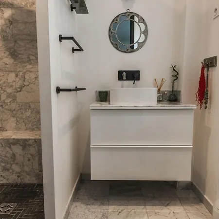 Hostnfly - Superb Apt At The Foot Of The Butte Montmartre Appartamento